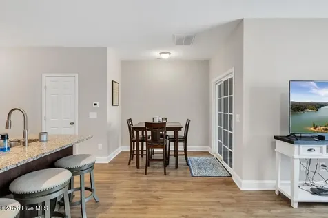 361 S Stingray Lane Sneads Ferry NC 28460