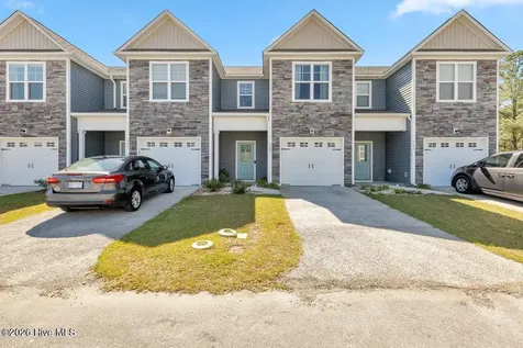 361 S Stingray Lane Sneads Ferry NC 28460