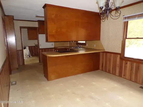 3304 Tar Landing Road Williamston NC 27892