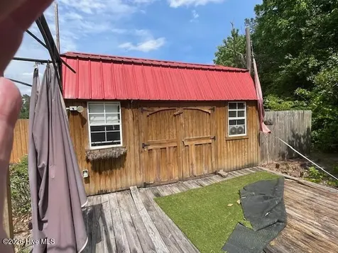 81 Grey Moss Lane Elizabethtown NC 28337