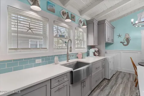 104 SE 5th Street Oak Island NC 28465