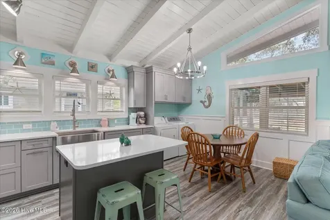 104 SE 5th Street Oak Island NC 28465