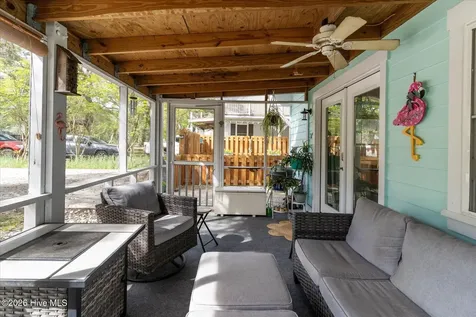 104 SE 5th Street Oak Island NC 28465