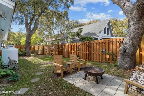 104 SE 5th Street Oak Island NC 28465