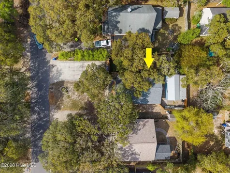 104 SE 5th Street Oak Island NC 28465
