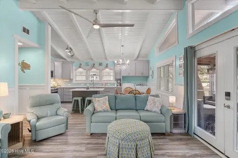 104 SE 5th Street Oak Island NC 28465