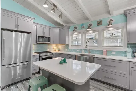 104 SE 5th Street Oak Island NC 28465