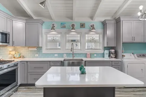 104 SE 5th Street Oak Island NC 28465