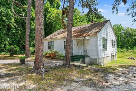 399 Army Road Raeford NC 28376