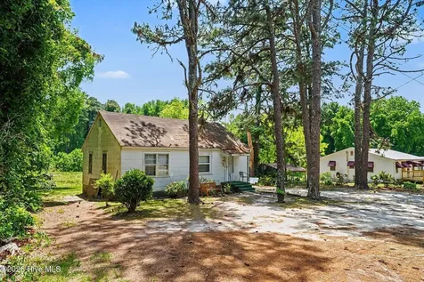 399 Army Road Raeford NC 28376