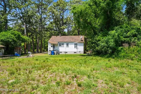399 Army Road Raeford NC 28376