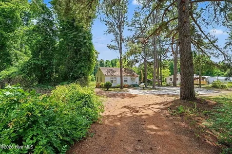 399 Army Road Raeford NC 28376