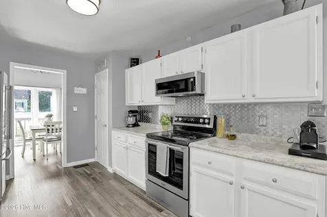 917 Mandarin Trail Jacksonville NC 28540