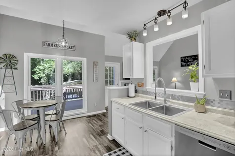 917 Mandarin Trail Jacksonville NC 28540