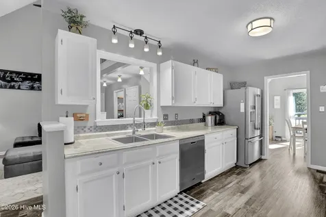 917 Mandarin Trail Jacksonville NC 28540