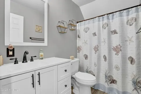 917 Mandarin Trail Jacksonville NC 28540