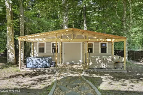 917 Mandarin Trail Jacksonville NC 28540
