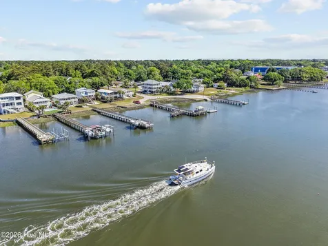2024 Camelot Drive SW Ocean Isle Beach NC 28469