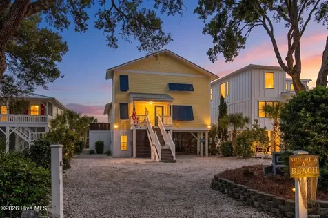 2024 Camelot Drive SW Ocean Isle Beach NC 28469