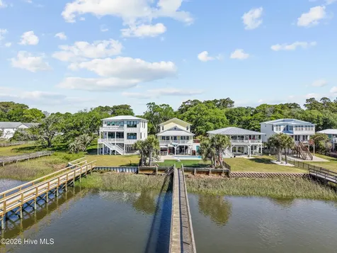 2024 Camelot Drive SW Ocean Isle Beach NC 28469