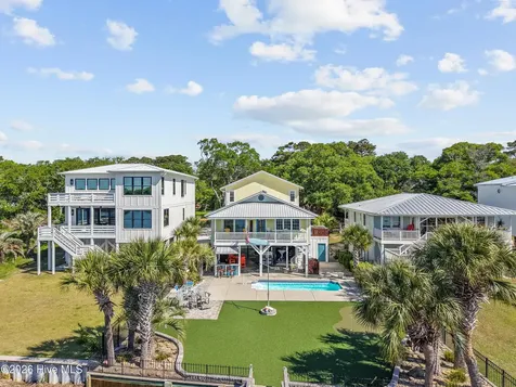 2024 Camelot Drive SW Ocean Isle Beach NC 28469