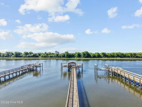 2024 Camelot Drive SW Ocean Isle Beach NC 28469