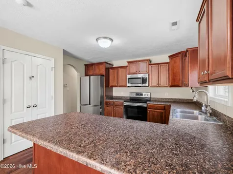 210 Marsh Haven Drive Sneads Ferry NC 28460