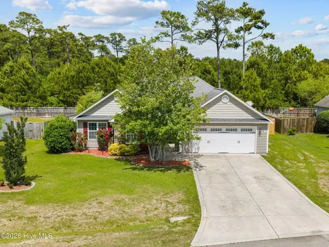 210 Marsh Haven Drive Sneads Ferry NC 28460
