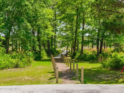 210 Marsh Haven Drive Sneads Ferry NC 28460