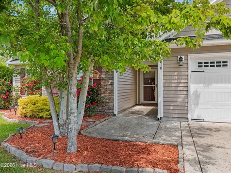 210 Marsh Haven Drive Sneads Ferry NC 28460