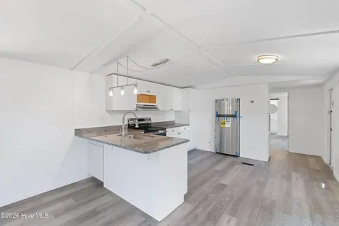 2828 Burnsville Street SW Supply NC 28462