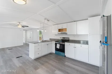 2828 Burnsville Street SW Supply NC 28462
