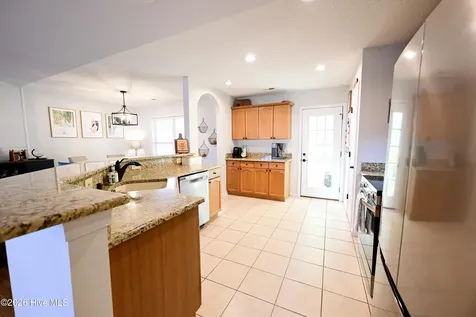 103 Spanish Moss Court Hampstead NC 28443