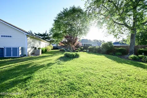103 Spanish Moss Court Hampstead NC 28443