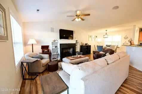 103 Spanish Moss Court Hampstead NC 28443