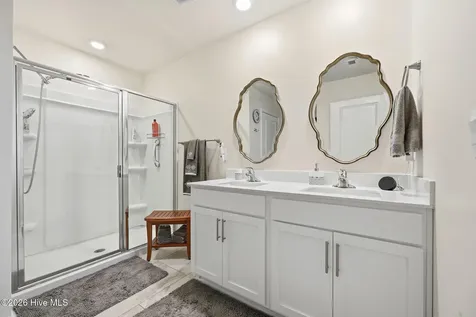 112 Albemarle Drive Washington NC 27889