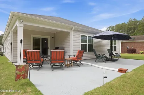 112 Albemarle Drive Washington NC 27889