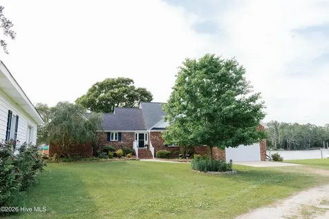 674 Brooks Road Bath NC 27808