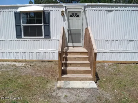 2408 Moore Avenue New Bern NC 28562