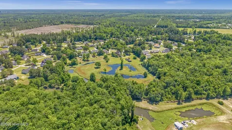 201 Winding Creek Road Rocky Point NC 28457