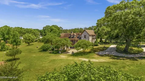 201 Winding Creek Road Rocky Point NC 28457