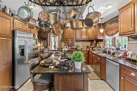 201 Winding Creek Road Rocky Point NC 28457