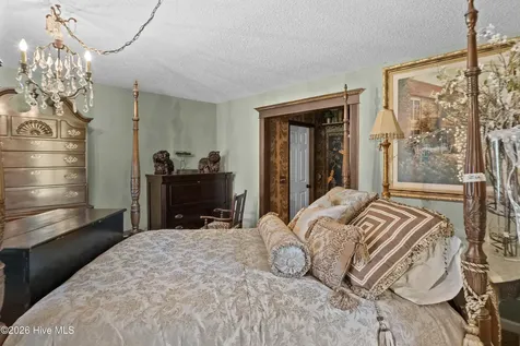 201 Winding Creek Road Rocky Point NC 28457