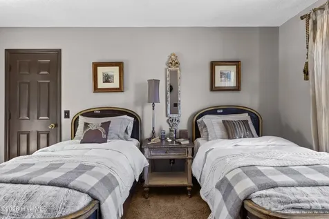 201 Winding Creek Road Rocky Point NC 28457