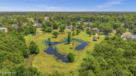 201 Winding Creek Road Rocky Point NC 28457