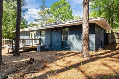 580 W Maine Avenue Southern Pines NC 28387