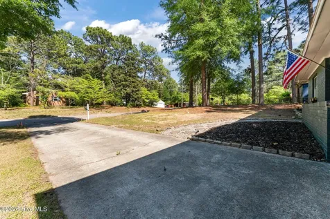 580 W Maine Avenue Southern Pines NC 28387