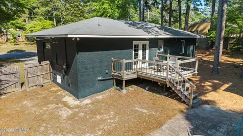 580 W Maine Avenue Southern Pines NC 28387