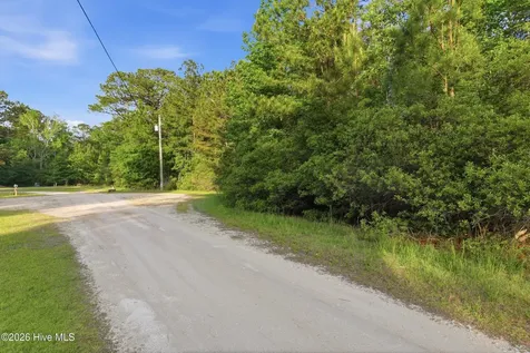 TR3 E Dunn Street Sneads Ferry NC 28460