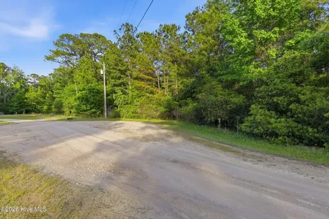 TR3 E Dunn Street Sneads Ferry NC 28460